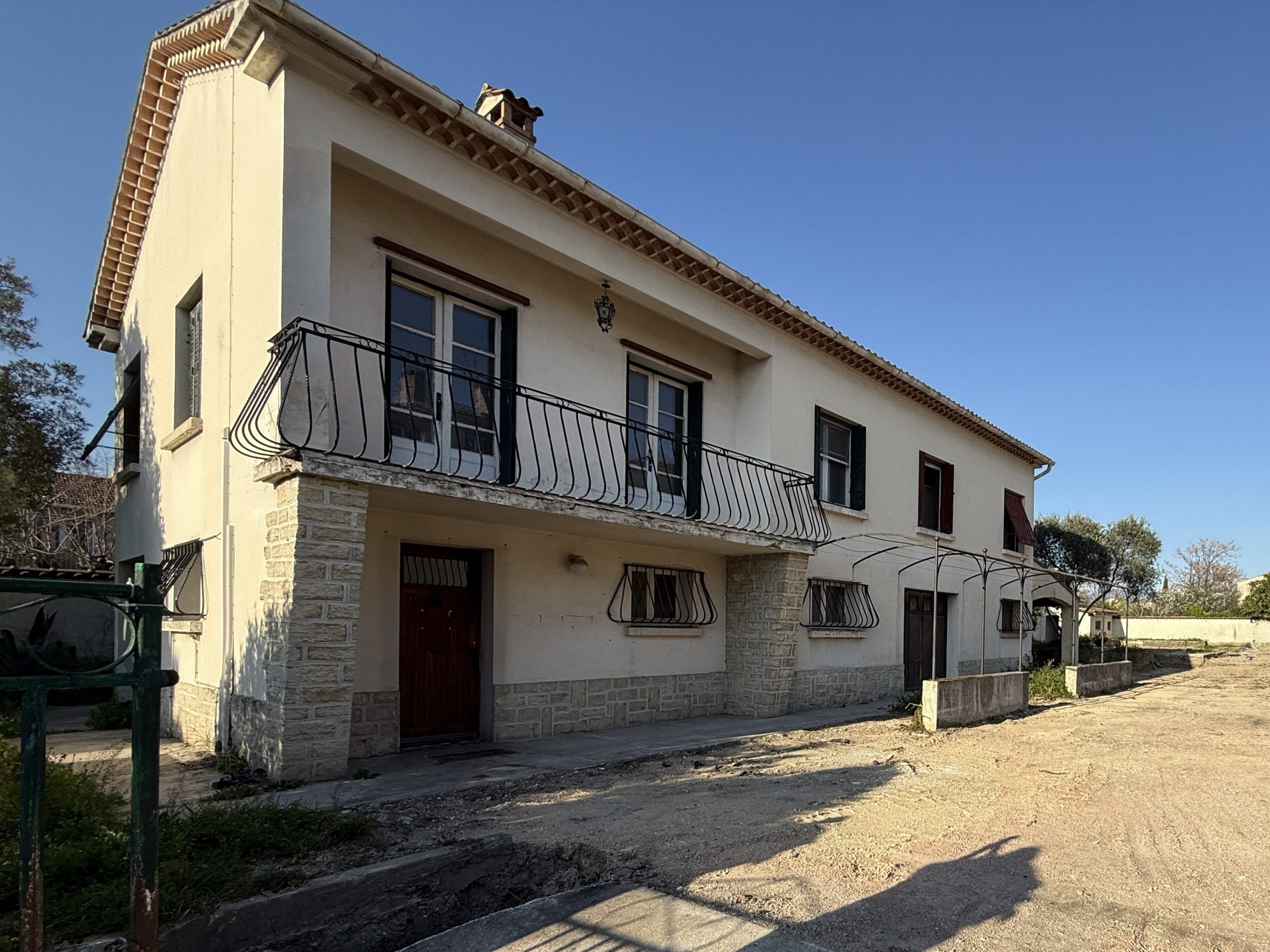 Monteux - 1