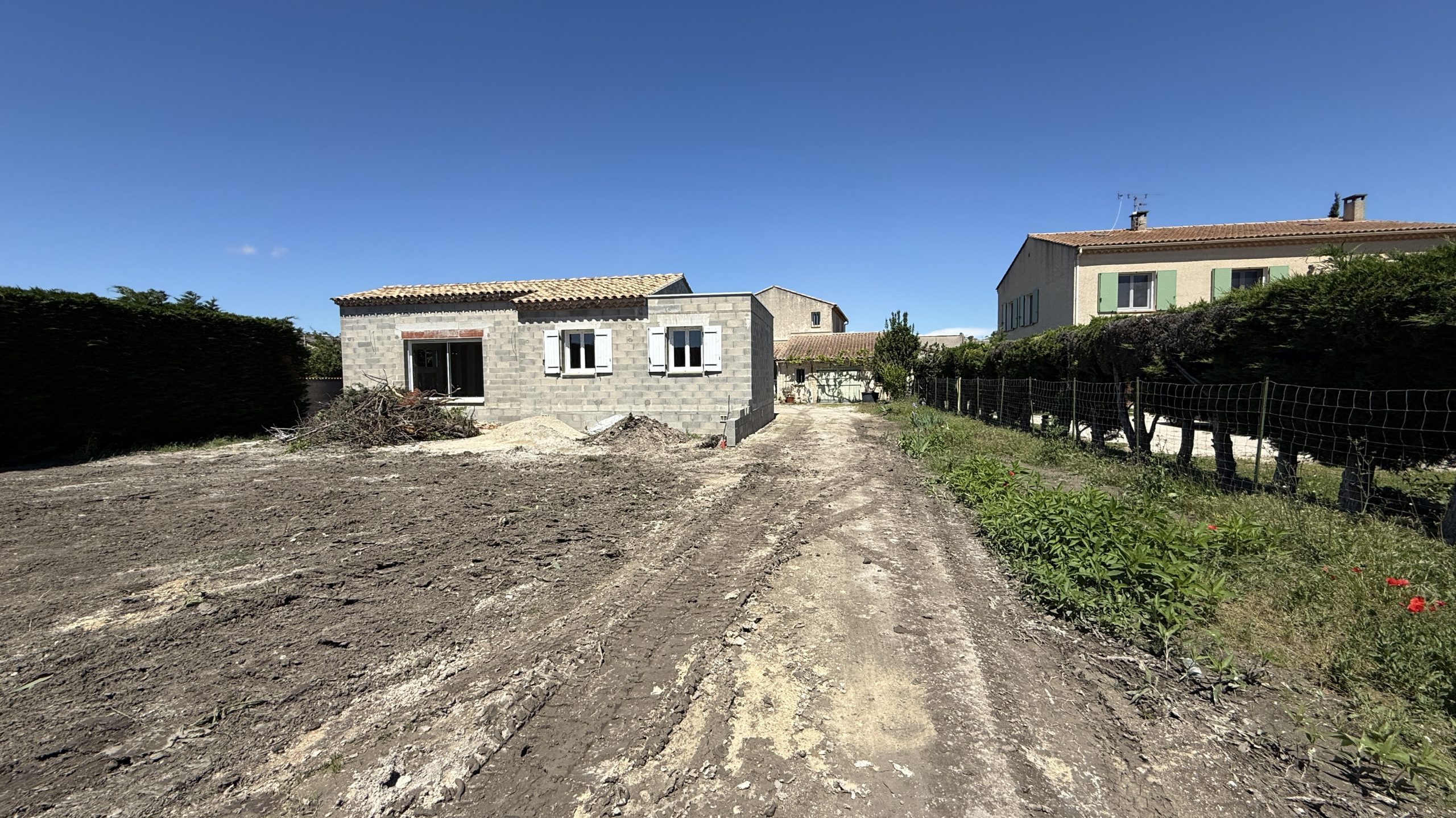 Création d’une villa et son garage.